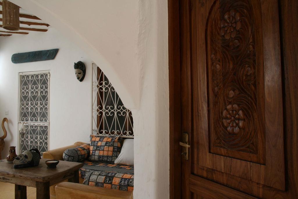 Zawadi Residence Ватаму Номер фото